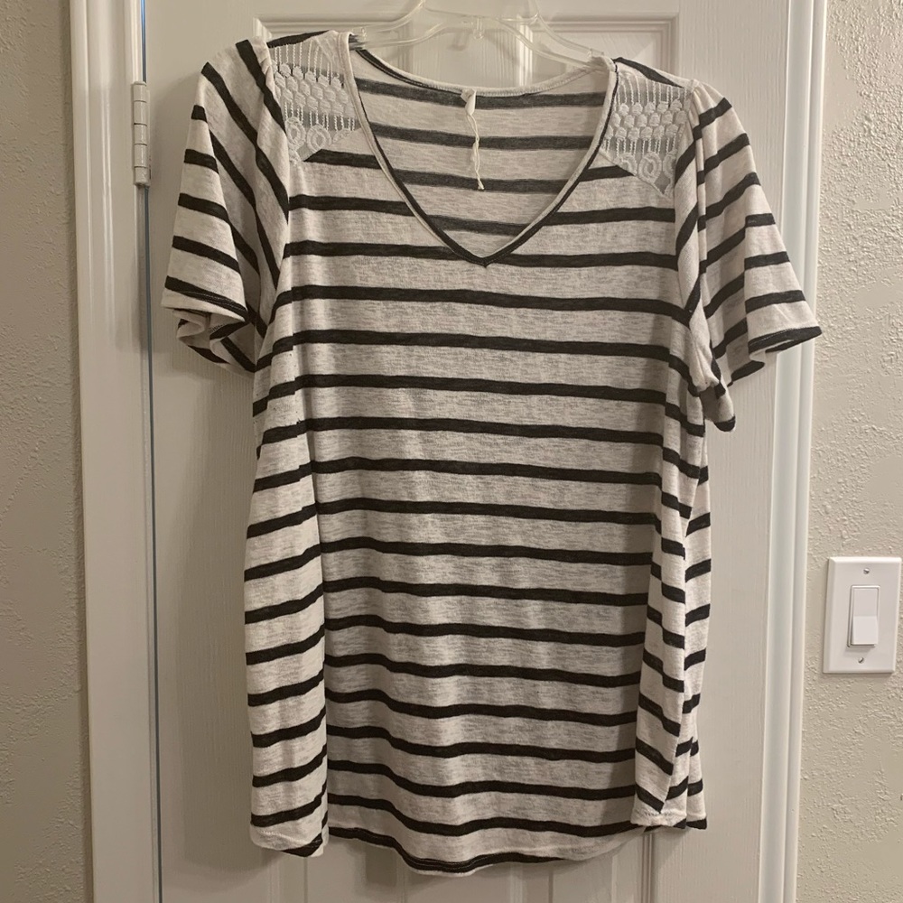 Pink Blush maternity knit top, size XXL